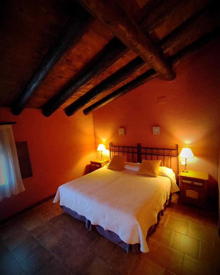 Hotel Albarran อัลบาร์ราซิน ภายนอก รูปภาพ