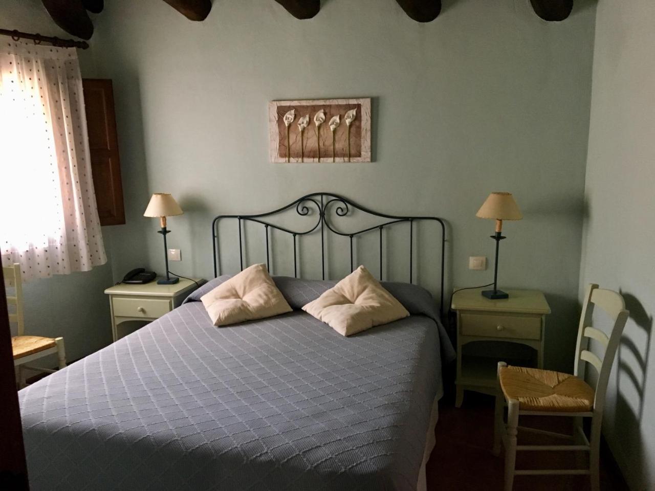 Hotel Albarran อัลบาร์ราซิน ภายนอก รูปภาพ